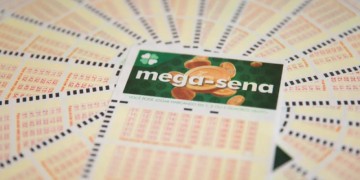 Mega-Sena pode pagar R$ 35 milhões neste sábado, 10