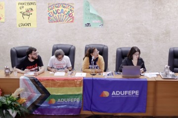 Adufepe convoca professores para assembleia sobre reabertura das negociações da greve