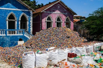 Mais de 150 toneladas de material reciclável são coletadas durante o carnaval do Recife e de Olinda 