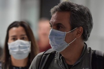 Ministério da Saúde recomenda que viajante internacional fique em casa por 7 dias ao chegar ao Brasil