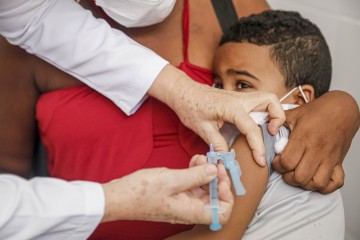 Prefeitura do Recife instala postos volantes de vacinação contra a gripe