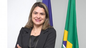 Nova Secretária de Educação e Esportes de Caruaru fala sobre projeções à frente da pasta 