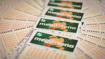 Mega-Sena pode pagar R$ 130 milhões neste sábado