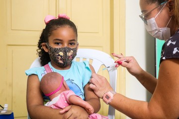 COVID-19: Por falta de CoronaVac, Recife suspende novamente vacinação contra de crianças com 3 e 4 anos