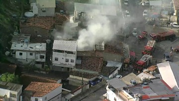 Incêndio atinge mercadinho na Zona Norte do Recife