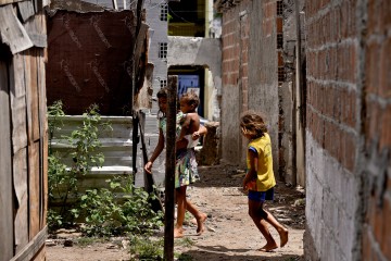 Moradores de ocupação na Zona Sul do Recife são despejados