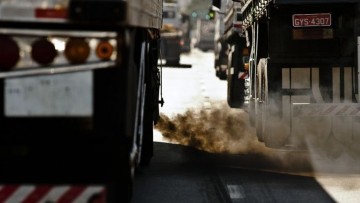 Emissões mundiais de dióxido de carbono caem 7% devido à pandemia