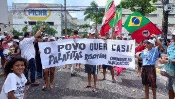 Prefeitura do Recife pagará auxílio-pecúnia para famílias vítimas do incêndio no Pina
