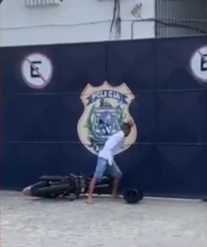 Após tentar derrubar portão de presídio do Complexo do Curado, homem é detido e encaminhado para hospital psiquiátrico