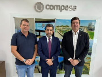 Joãozinho Tenório e vice-prefeito de Bonito buscam melhorias para o abastecimento de água no município