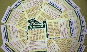 Mega-Sena acumulada pode pagar até R$ 60 milhões no próximo sábado