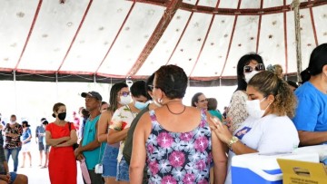 Recife tem mutirão de vacinação itinerante em 12 localidades neste fim de semana
