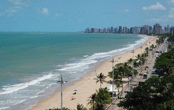 Polícia investiga assassinato na praia de Boa Viagem, no Recife