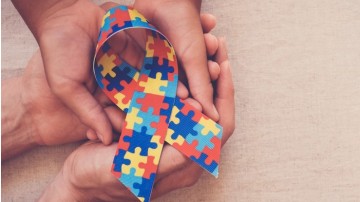 Governo de Pernambuco lança cursos voltados para o cuidado da pessoa com Transtorno do Espectro Autista (TEA)