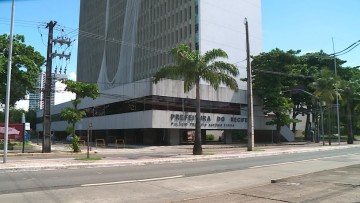 Anvisa é solicitada para investigar compras de respiradores no Recife 