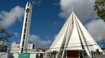 Espaço Solidário da Catedral de Nossa Senhora das Dores realizará ação com serviços de saúde e estética