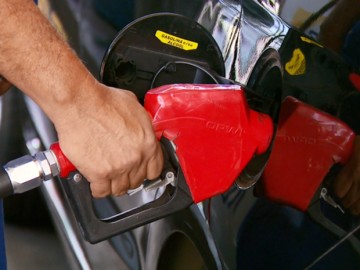 Governo mantém cobrança do ICMS da gasolina 