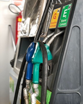 Petrobras reajusta mais uma vez o preço da gasolina e do dieasel