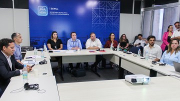 Prefeitura do Recife recebe experts globais em fiscalização de trânsito para segurança viária