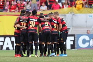 Pressionado por adversários, Sport enfrenta o Botafogo-SP