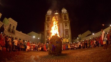 Tradicional Queima da Lapinha do Recife acontece neste sábado; confira programação