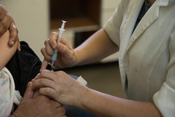 Especialistas alertam sobre a importância da vacina tríplice viral