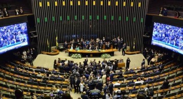 Bolsonaro envia ao Congresso projetos que alteram regras do Orçamento 2020