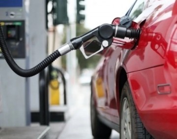 Gasolina pode ser encontrada por R$ 4,94 em Caruaru após redução