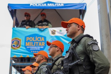 Com aumento de 10% no efetivo, Carnaval de Pernambuco terá policiais com câmeras corporais e sistema de reconhecimento facial