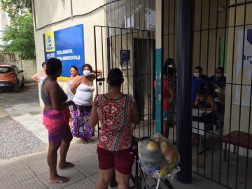 Estudantes da rede municipal do Recife devem receber cesta básica além dos kits merenda