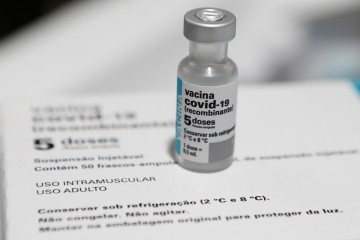  Pernambuco recebe primeiro lote da vacina da Pfizer contra a Covid-19 