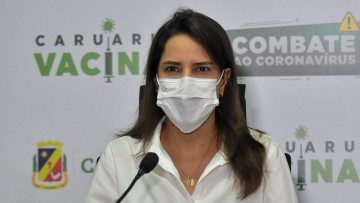 Raquel Lyra cobra do governo estadual igualdade na vacinação entre os municípios