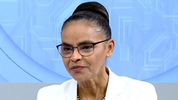 Marina Silva cita banalização dos poderes e da constituição para defender impeachment de Bolsonaro
