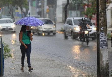 Inmet emite alerta de chuvas para Pernambuco para esta quarta