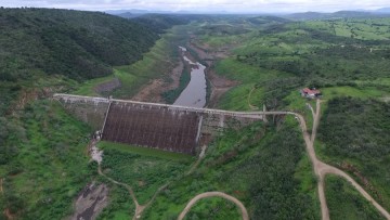 Compesa anuncia suspensão de abastecimento da barragem de Jucazinho