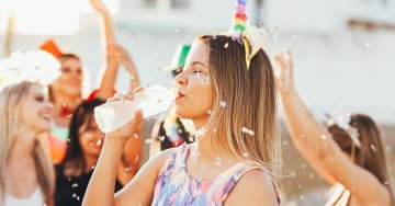 Foliões devem estar atentos a água que será ingerida durante o carnaval 