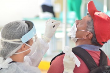 PE atinge mais de 700 mil casos de Covid-19 desde o início da pandemia