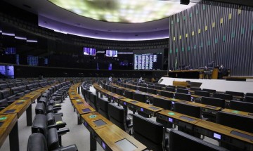 Câmara aprova em 1º turno mudanças do Senado na PEC dos Precatórios