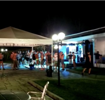 Procon-PE acaba com festa com mais de 100 pessoas em Moreno