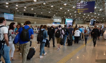 Coronavírus: passageiros têm direito de cancelar ou remarcar viagens 