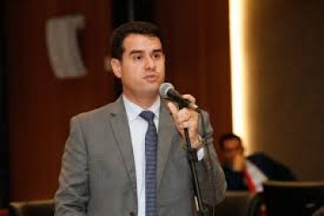 Joaquim Lira propõe desconto no IPVA para condutores exemplares 