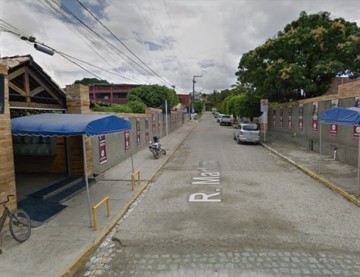 Policial fica ferido após troca de tiros contra 4 homens que tentavam roubar carro em Olinda
