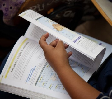 Programa Busca Ativa Escolar, do Unicef , levou 14,3 mil crianças e adolescentes de volta para escola em Pernambuco
