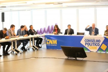 Marcelo Gouveia participa de reunião no CNM 