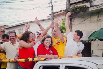 Danilo leva “carreata vira-voto” para bairros da Zona Sul do Recife