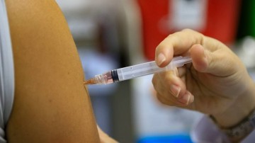 Campanha de vacinação contra a gripe é antecipada para março