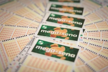 Prêmio de mais de R$ 4 mihões da Mega-Sena sai para único apostador 
