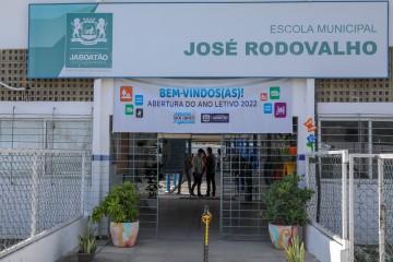 Jaboatão anuncia prazo para reserva de matrícula para alunos novatos 2023