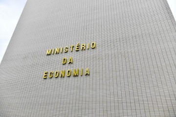 Medida provisória abre crédito extraordinário de R$ 12 bilhões para o Pronampe