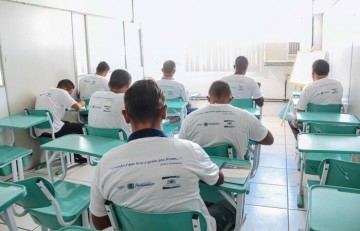 Secretaria de Justiça e Direitos Humanos de Pernambuco busca parcerias para contratação de reeducandos no estado
